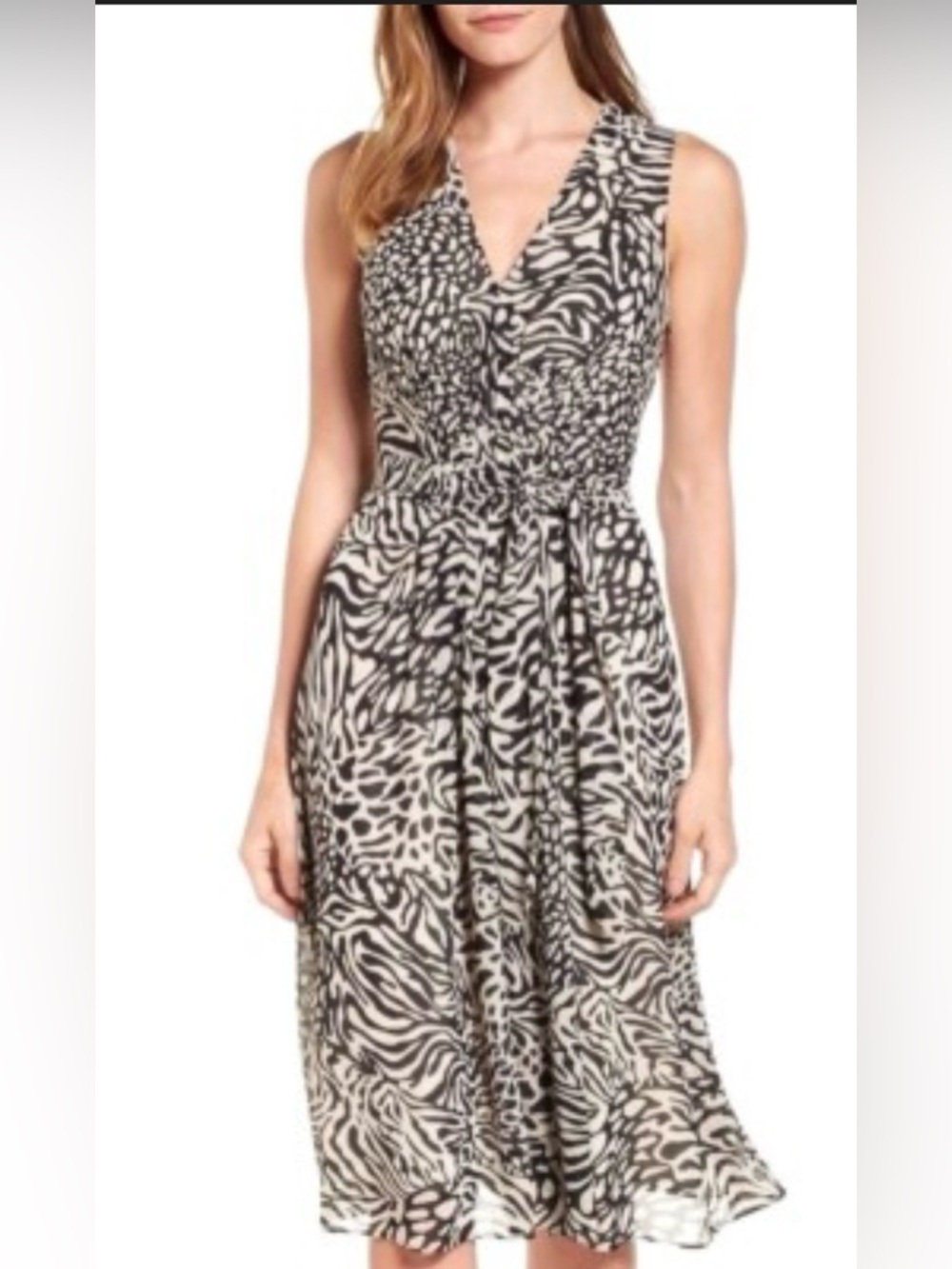 Banana Republic Y2K silk animal print shift dress. size 4